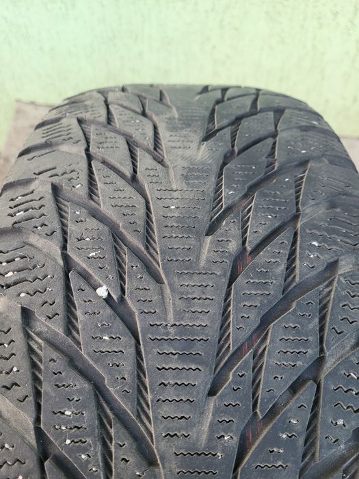 NOKIAN Hakkapelittan R2