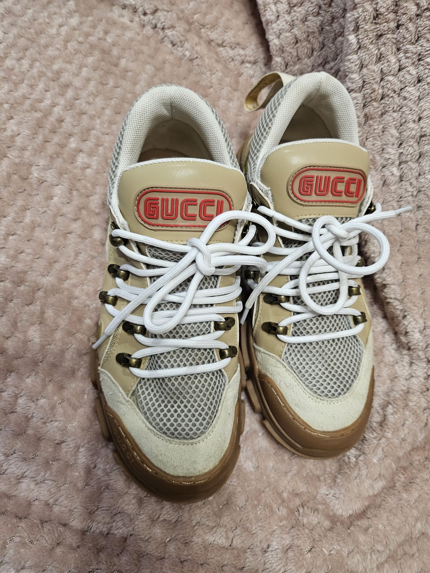 Buty Gucci Flashtrek Sneakers beige