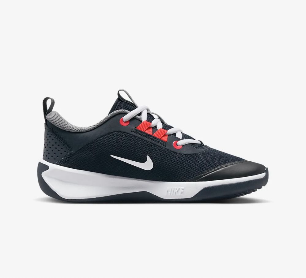 Тенісні кросівки Nike