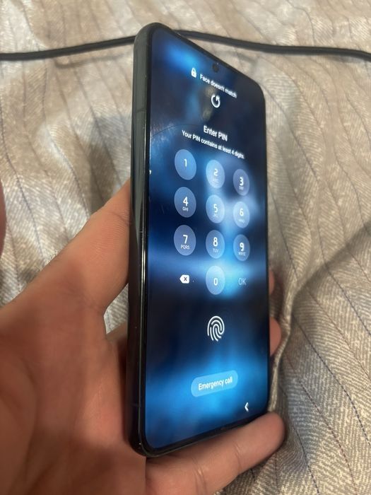 Samsung S22 состояние идеал