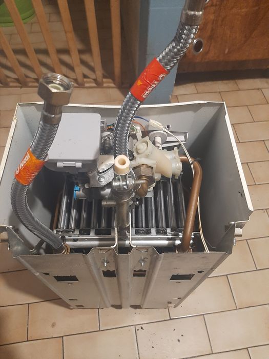 Vendo esquentador zeus de gas de bilha
