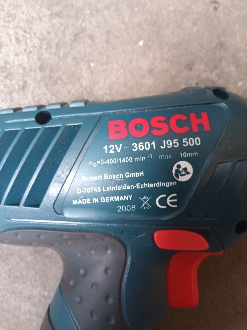 Шуруповёрт Bosch GSR12V