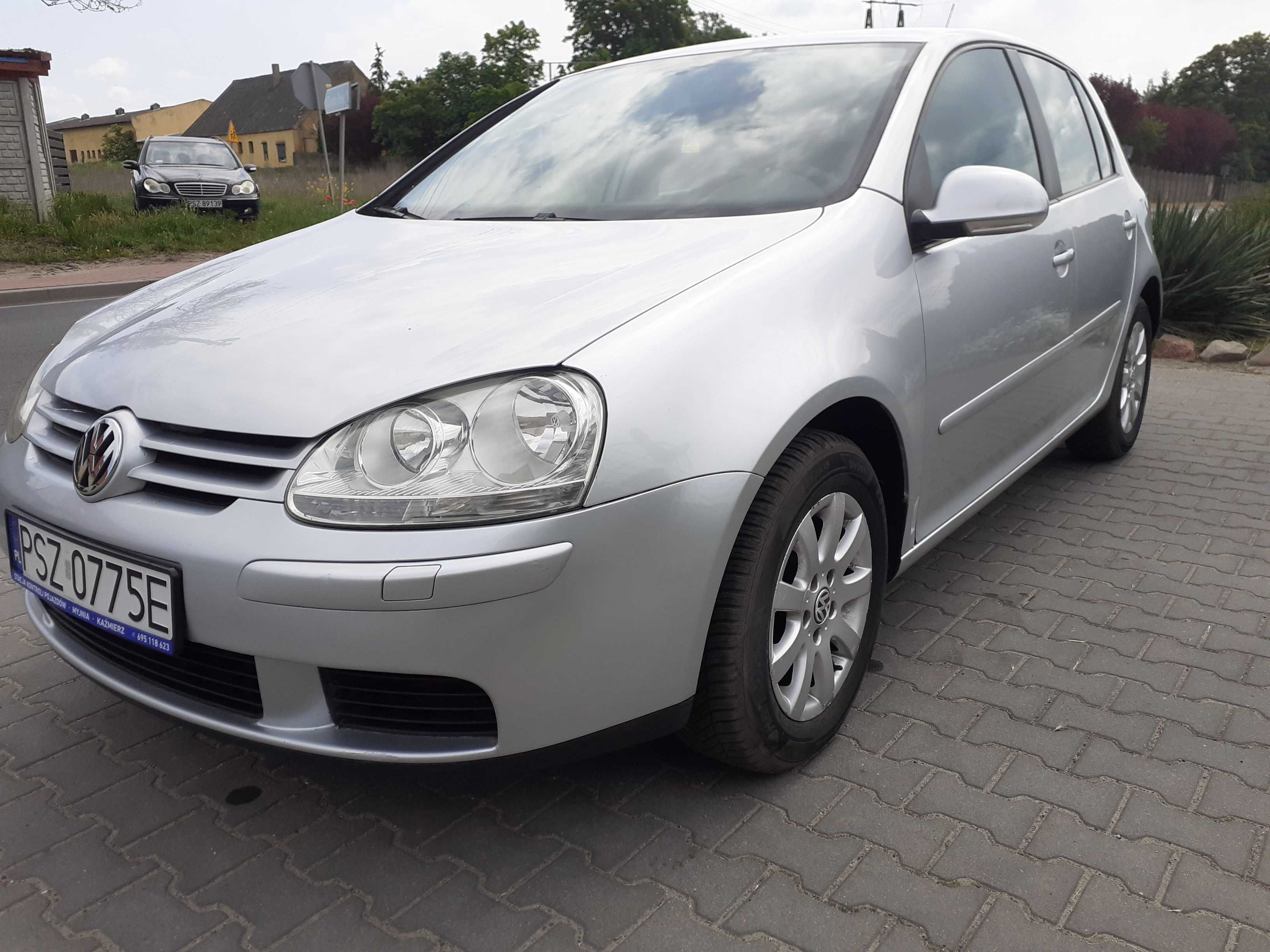 1,4 MPI * klimatronic *szyberdach * bogata wersja * 2005 r