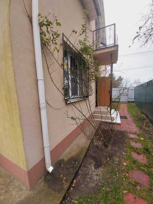 Оренда будинку Осокорки