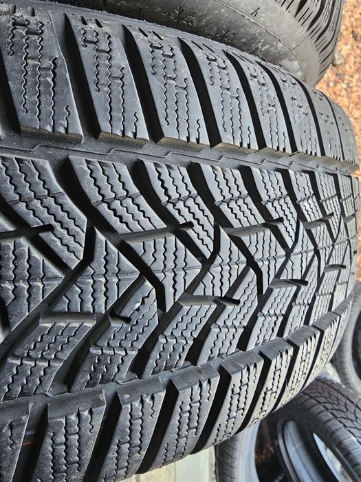 215/55/17 Opony Zimowe Dunlop Winter Sport 5 4szt