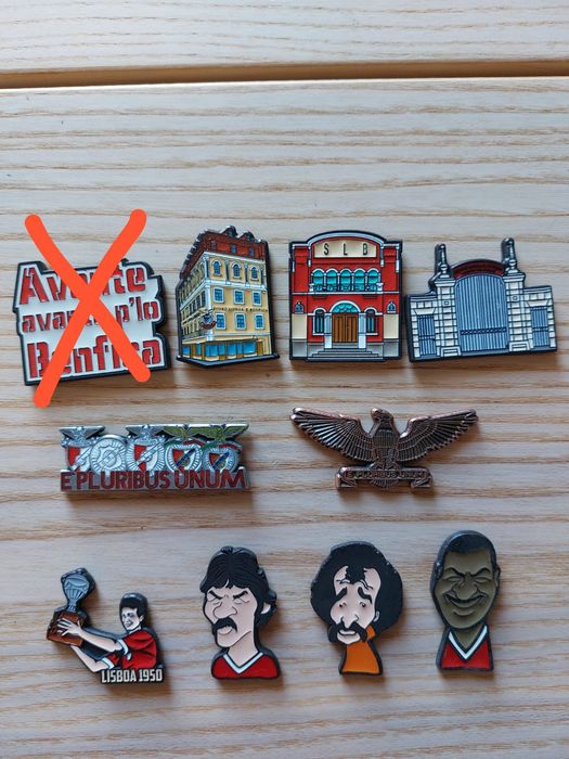 Coleção Benfica pins e íman (cada)