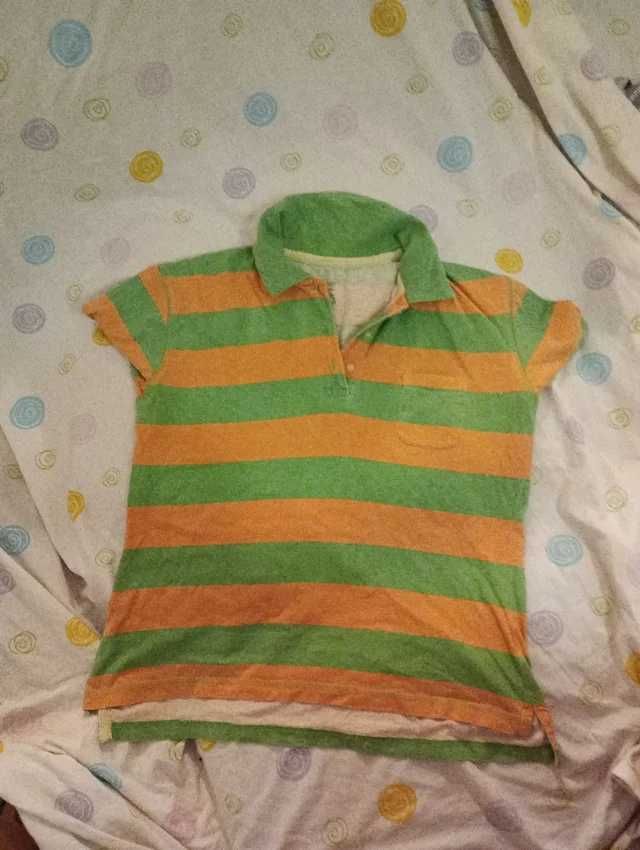 Polo laranja e verde