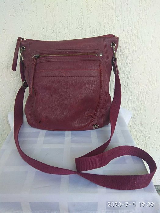 Сумка кожанная через плечо The sak