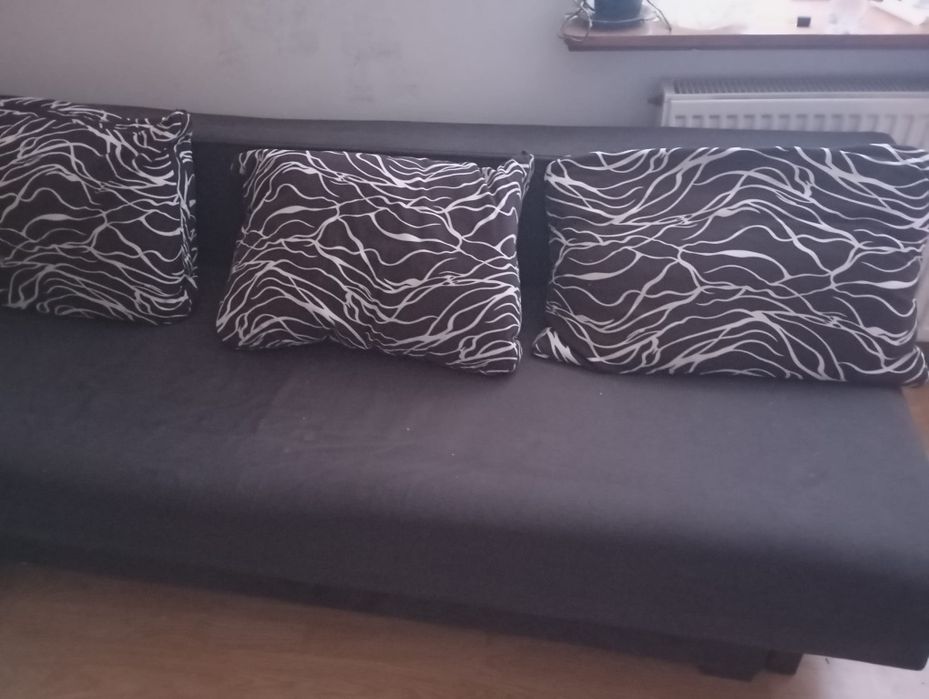 Sprzedam tapczan rozkladany, stan bdb.