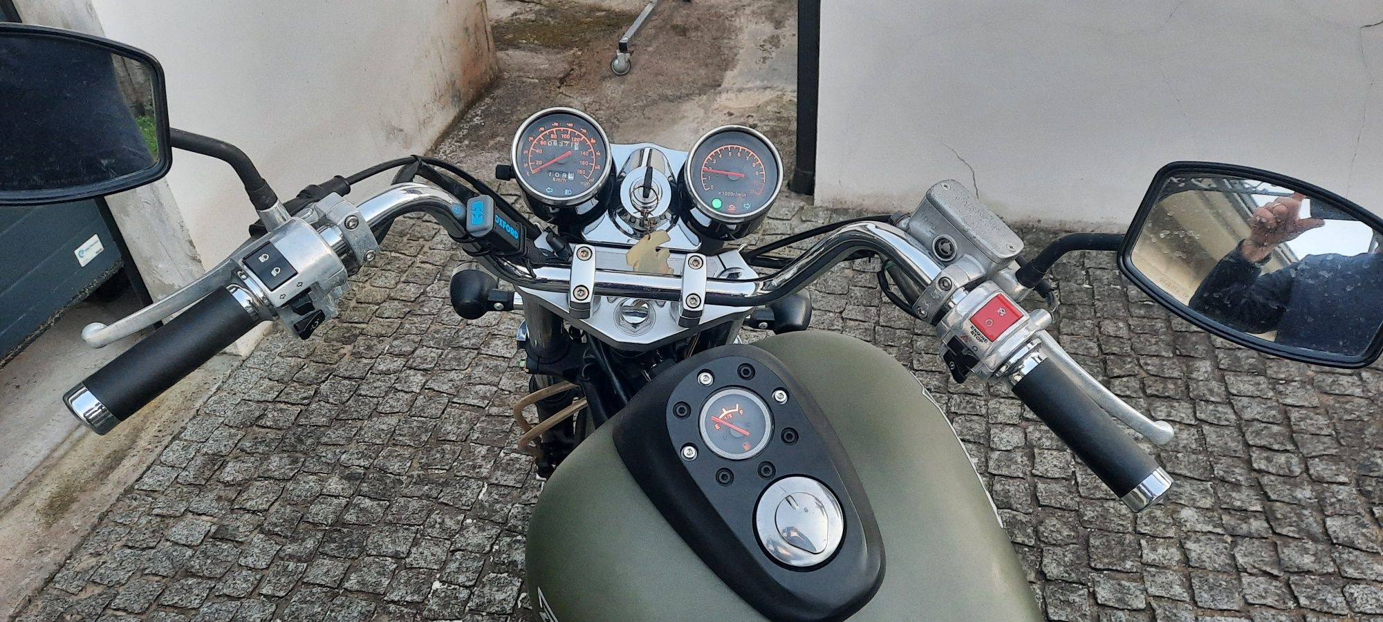 Mota 125 cc daelim