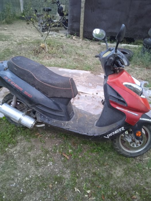 Продам скутор на ходу