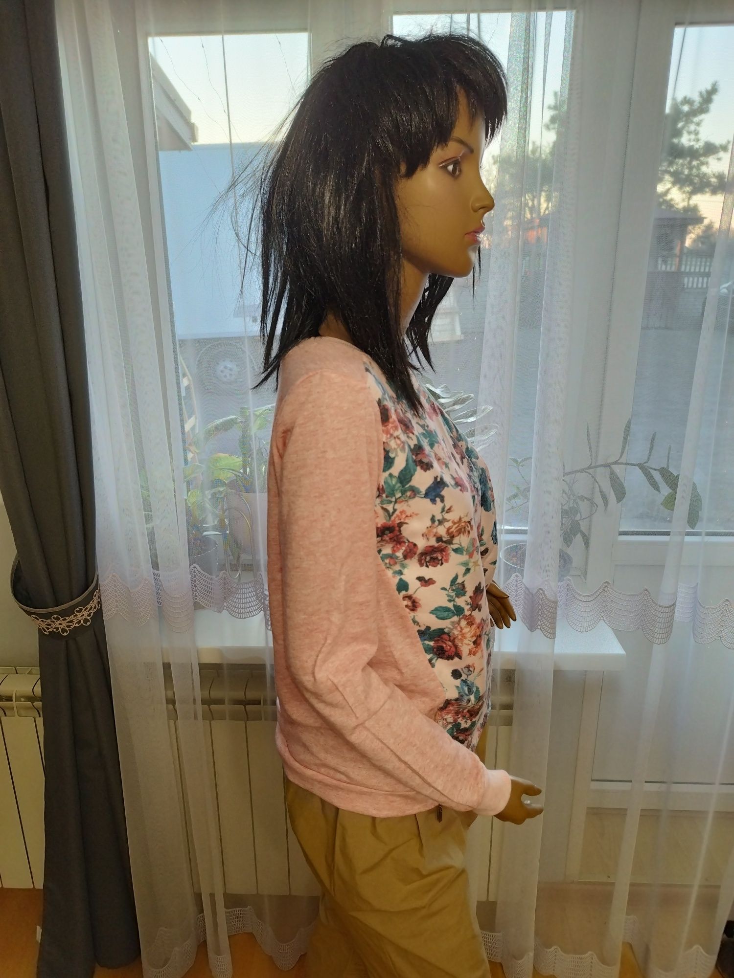 Cienka bluza różowa w kwiaty roz. M/L