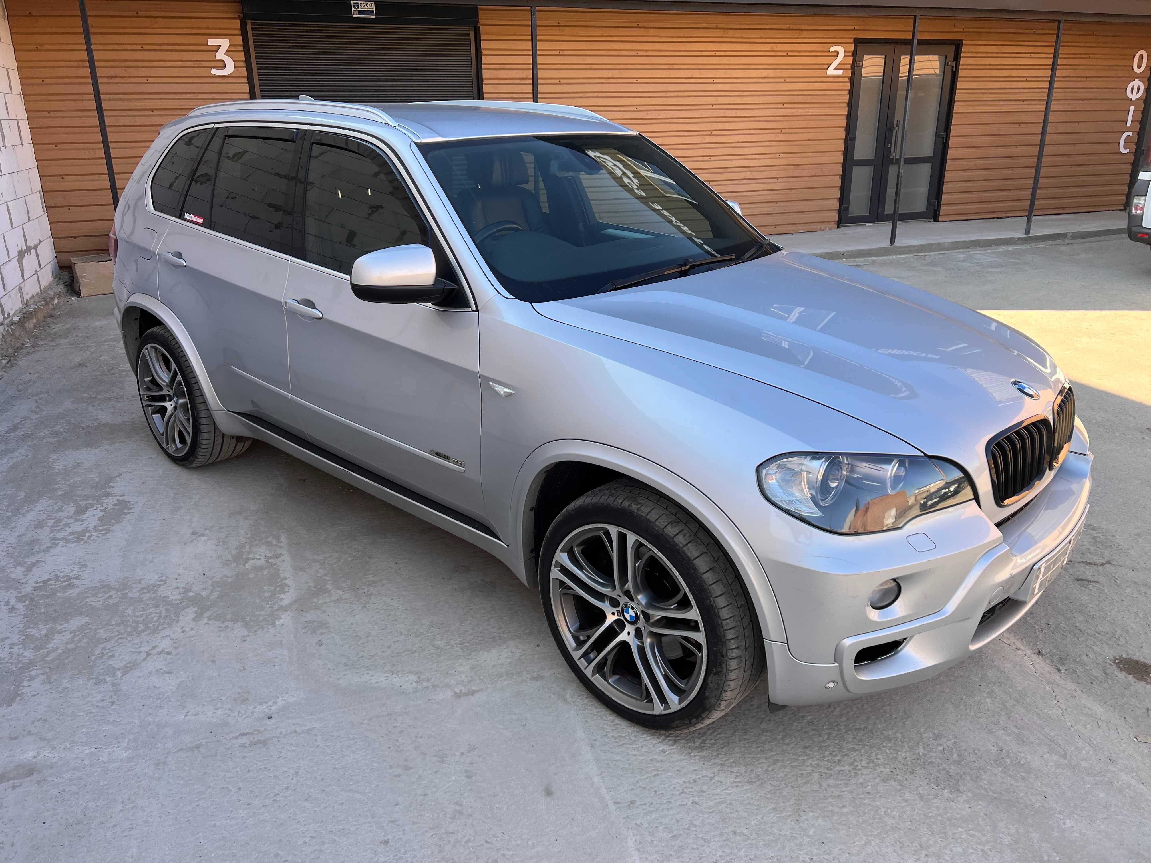 Авторозборка BMW X5 E70 Разборка Шрот БМВ Х5 Е70 Розборка Запчастини