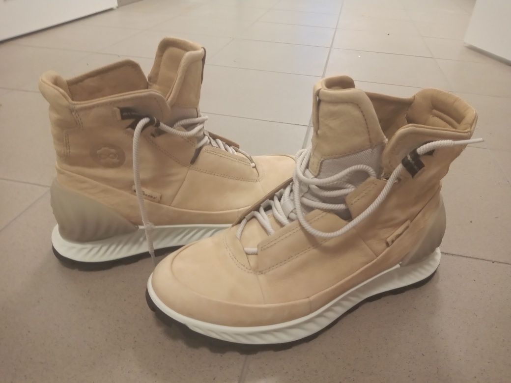 ECCO Exostrike Dyneema