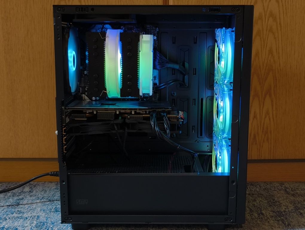 Gamingowy komputer stacjonarny z RGB: Ryzen 5 5600X | RX 5700 XT