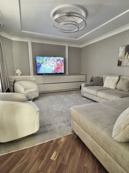 Продам квартиру а центрі