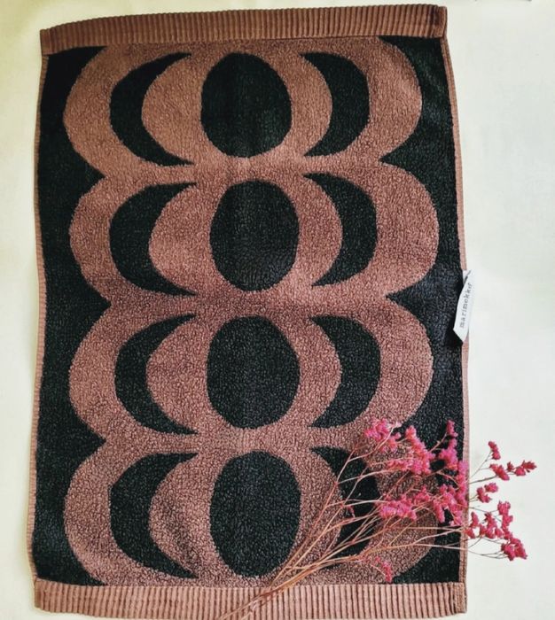 Bawełniany ręcznik Marimekko, wzór Kaivo