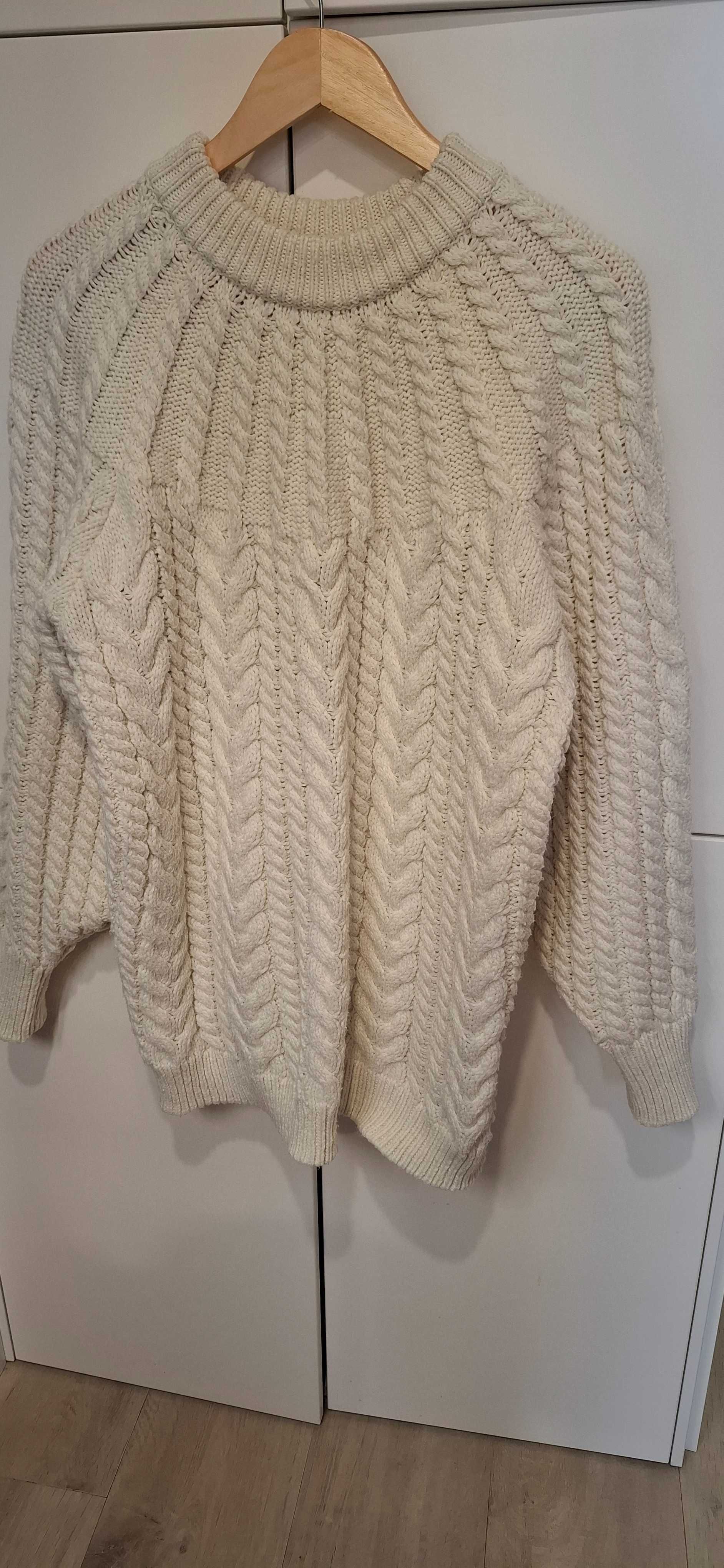 Sweter HM. Kremowy