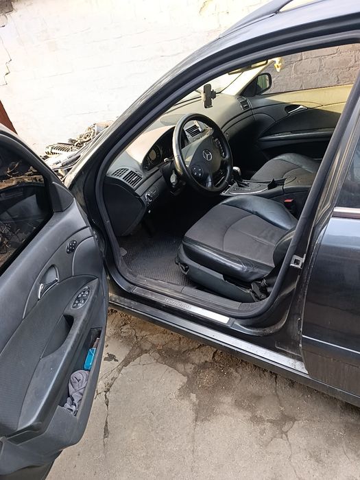 Мерседес Е220 w211 После Дтп СРОЧНО!