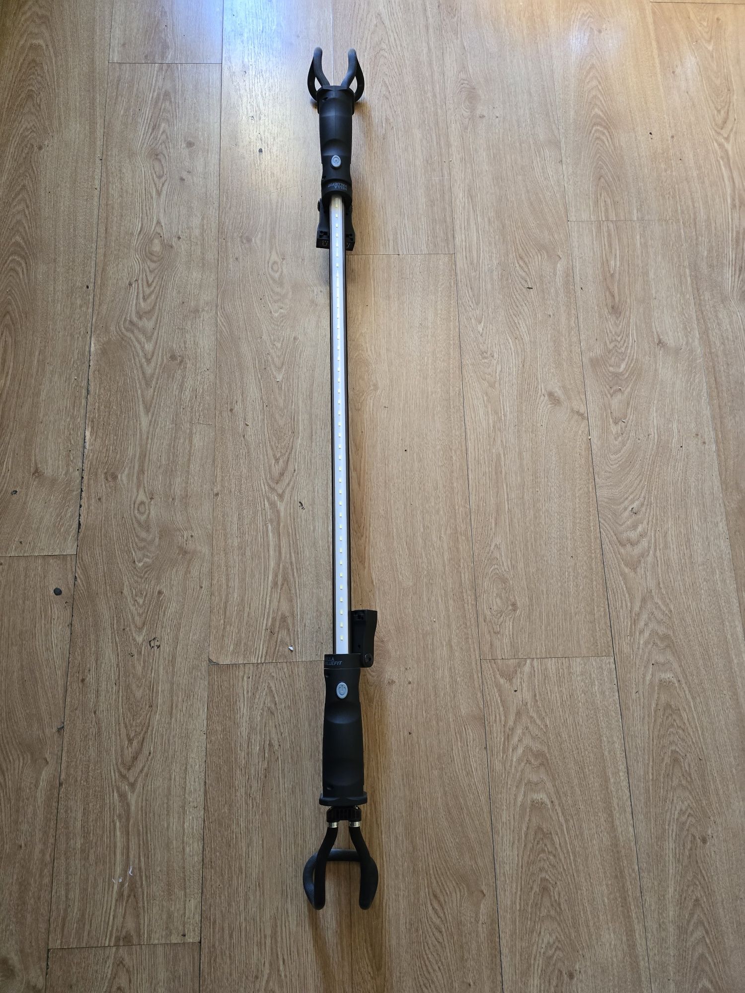 Lampa warsztatowa HELLA 2XM UBL1000
