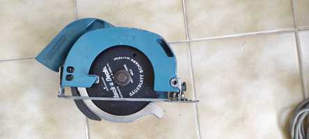 Serra circular Black & Decker