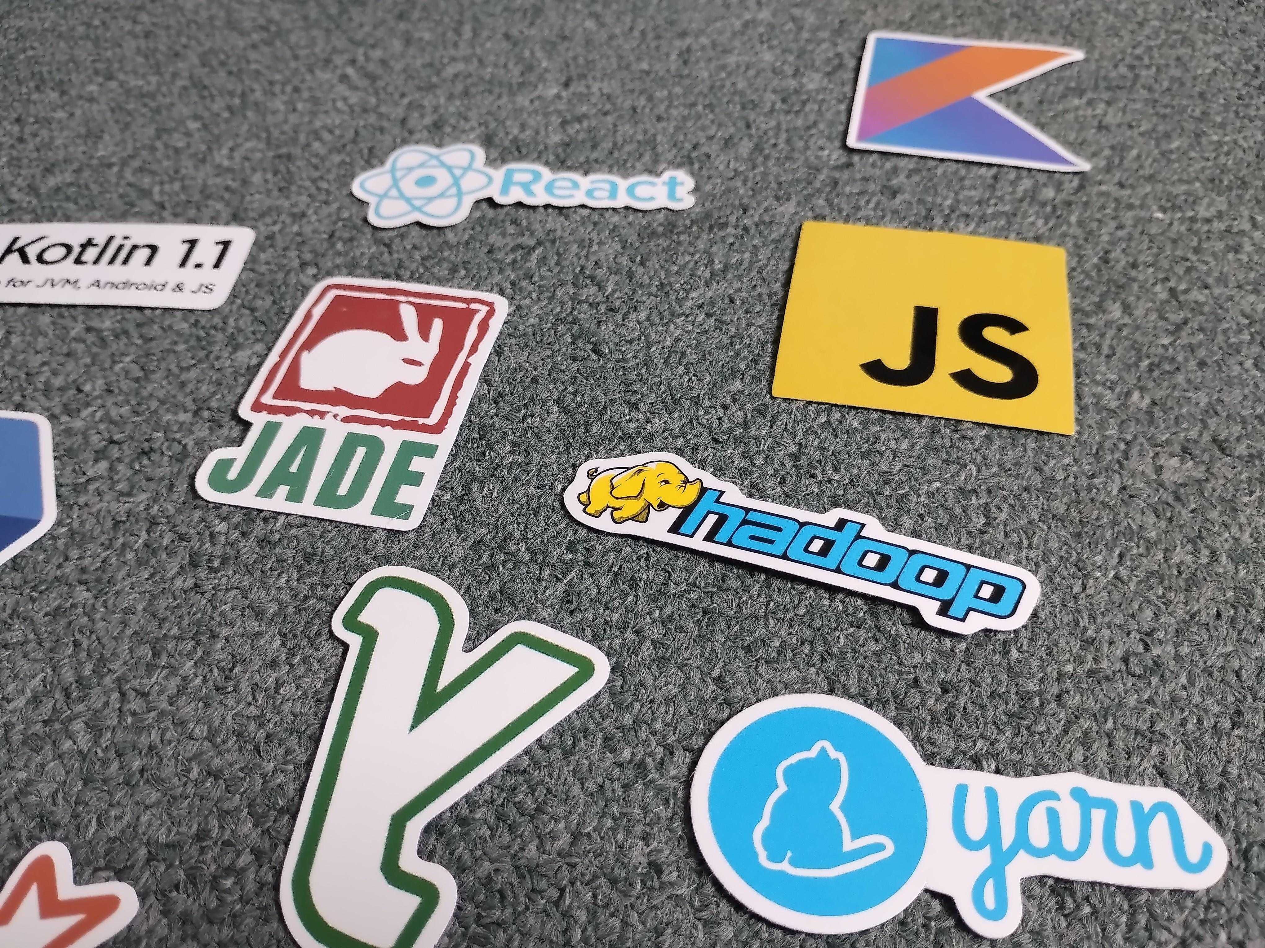 Naklejki laptop | informatyka | komputery | programowanie | wlepy NOWE