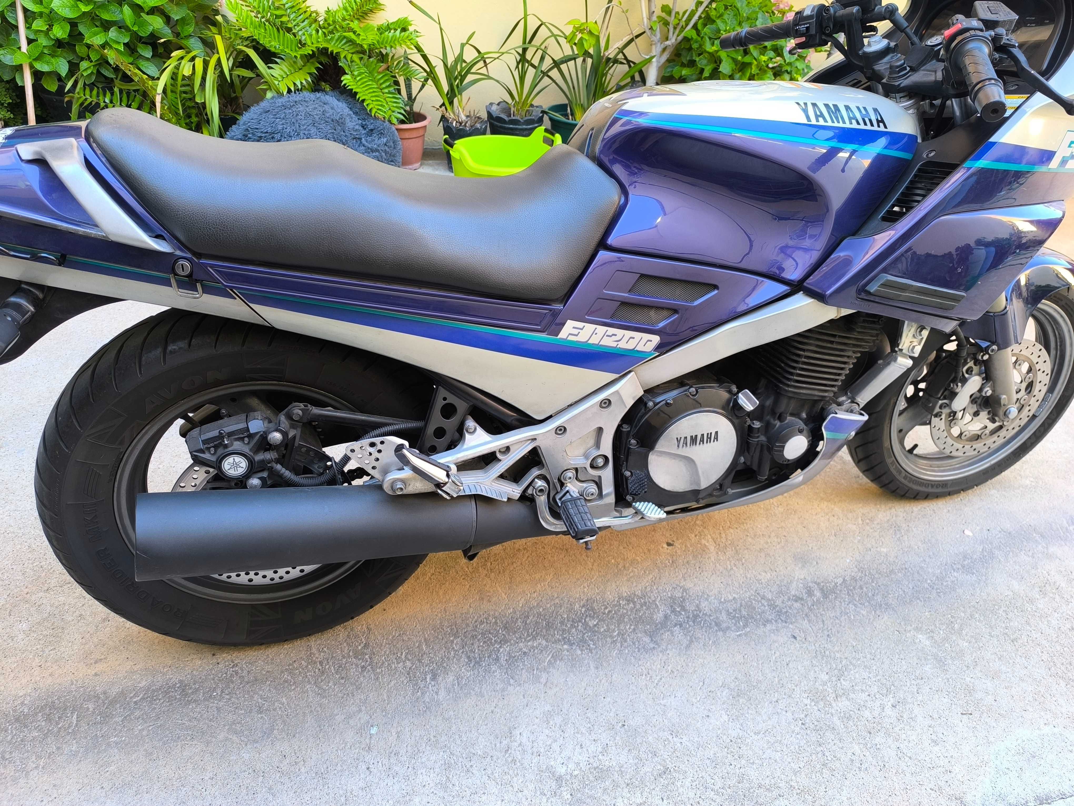 Yamaha FJ -1200 impecável