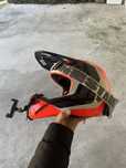Capacete fox e oculos alpinestars