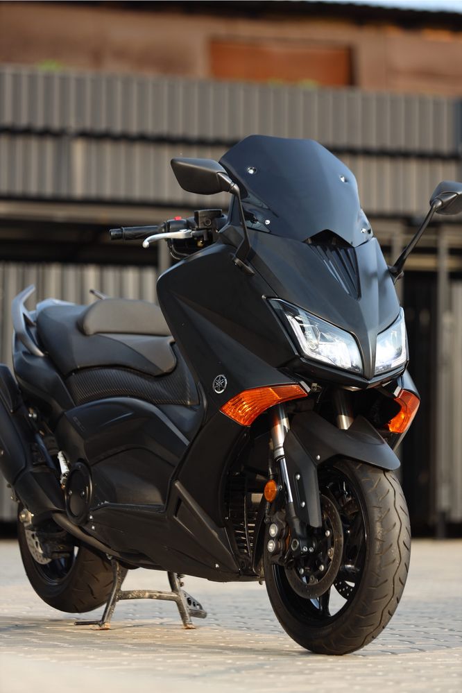 Скутер Yamaha T-Max 530, 2015р, пробіг 1тис, 5 black edition.