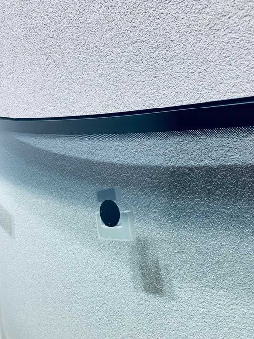 VW Passat B5 / szyba przednia czołowa Nowa /  Montaż