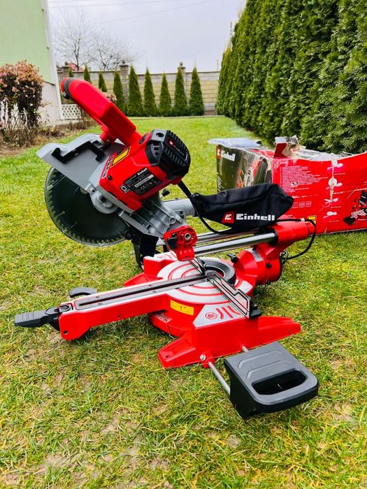 Пила Торцювальна з протяжкою Einhell TC-SM 216