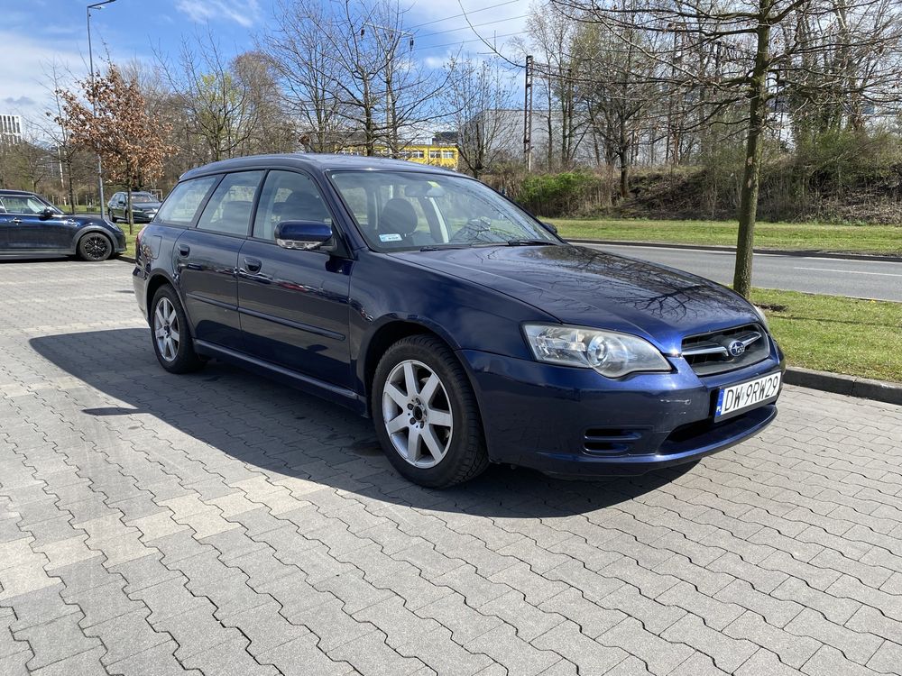 Subaru Legacy (IV) 2.0