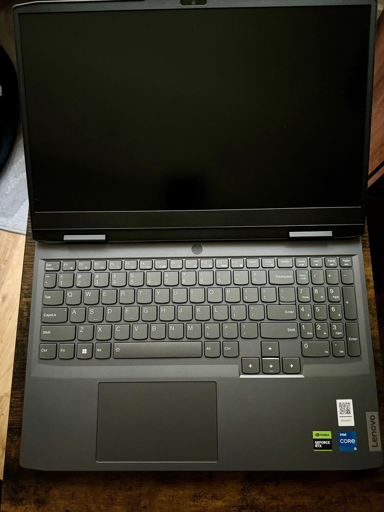 Laptop Lenovo LOQ 15/i5 13500H/RTX 4060 + gratisy