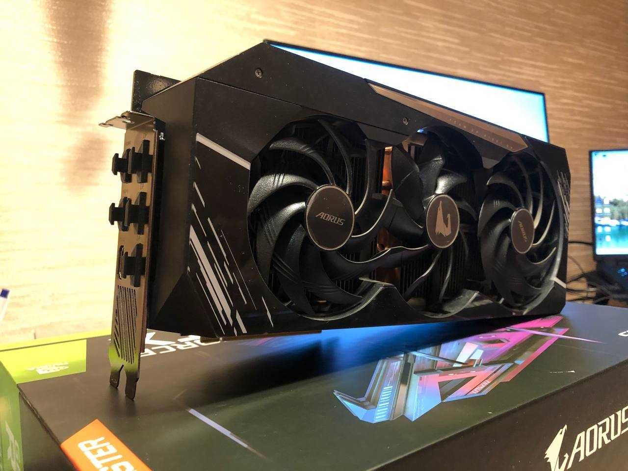 Karta graficzna Aorus GeForce RTX 3080 Ti Master 12 Gb