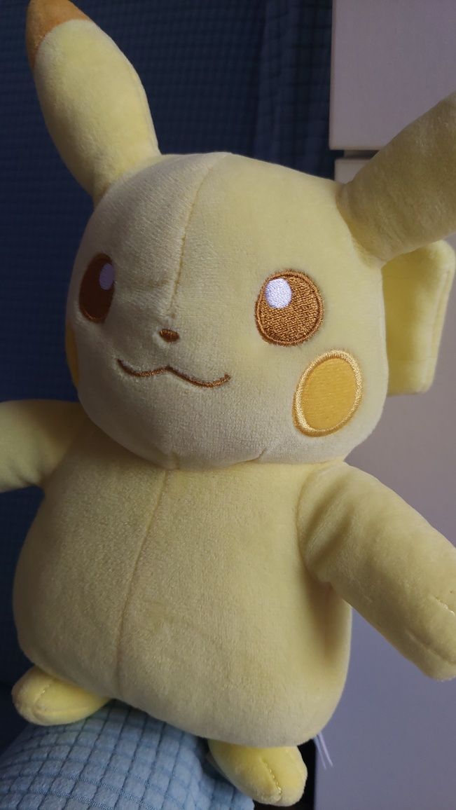 Oryginalna maskotka pluszak Pikachu Shiny Pokemon 2020