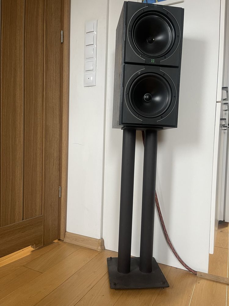 Kolumny Kef C55 + stojaki Nowa cena ze wzgledu na wyprowadzke