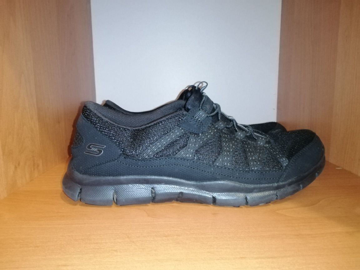 Женские спортивные Кроссовки Skechers AIR-COOLED MEMORY FOAM.38p. 25см