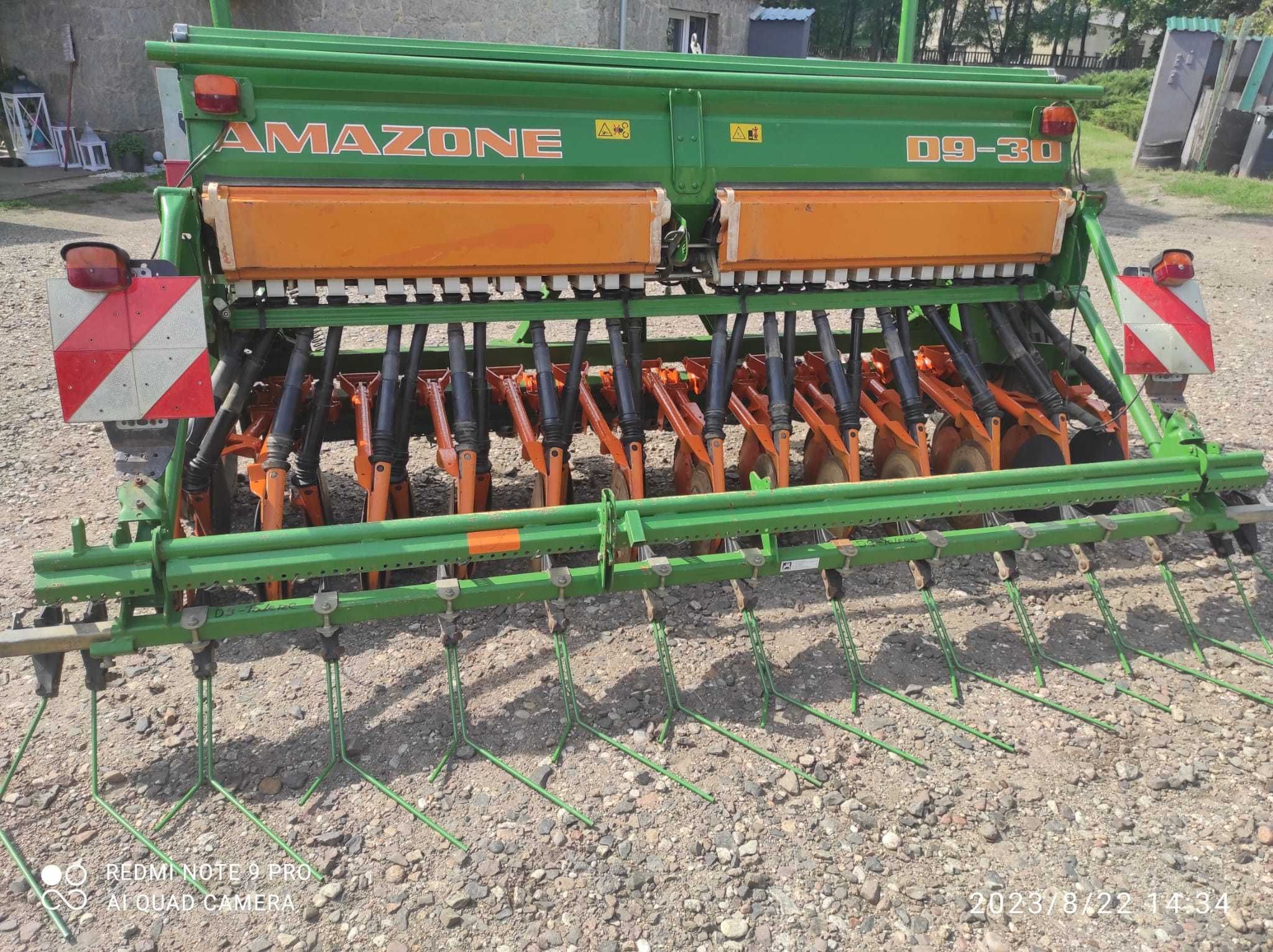 Siewnik zbożowy AMAZONE D9 - 30 Super Talerzowy - 3 m.