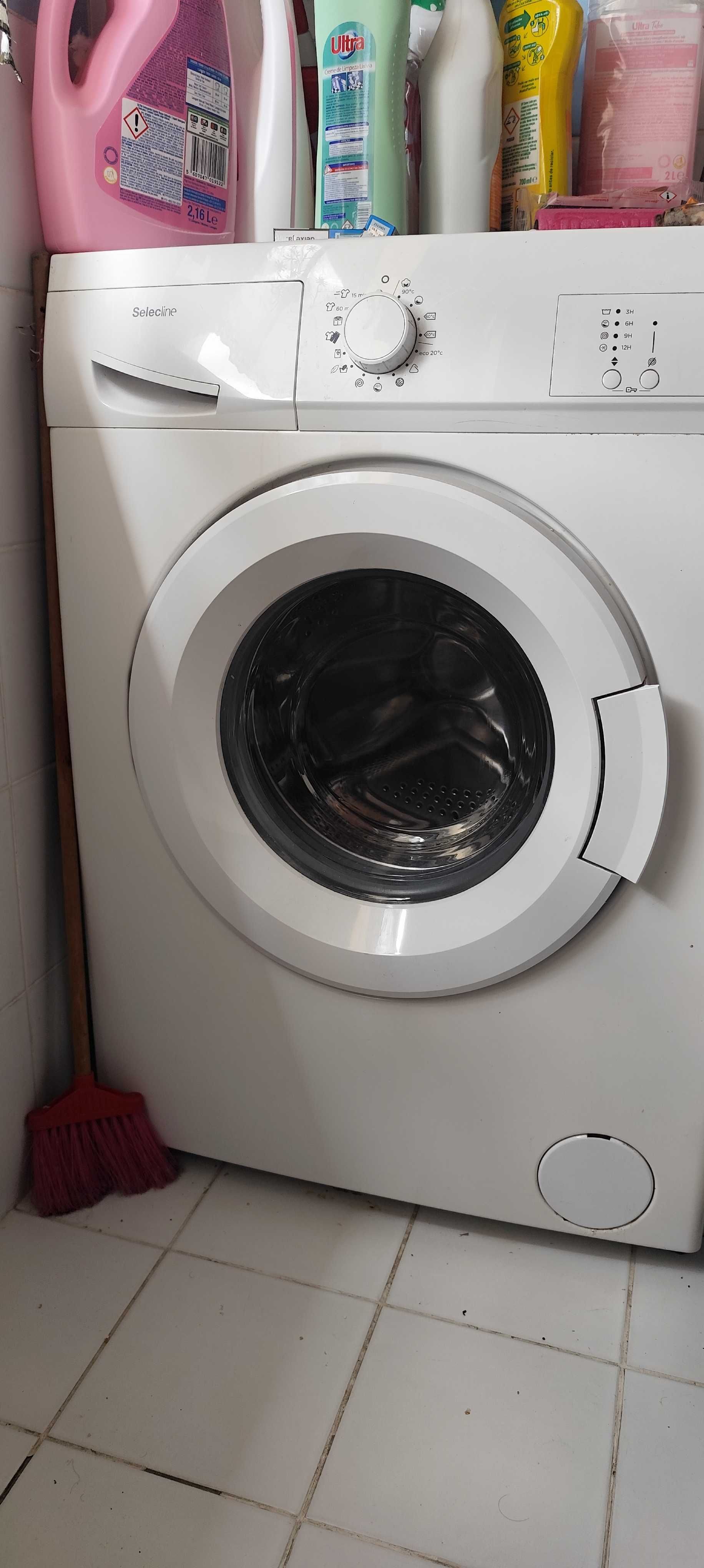 Máquina. Lavar roupa