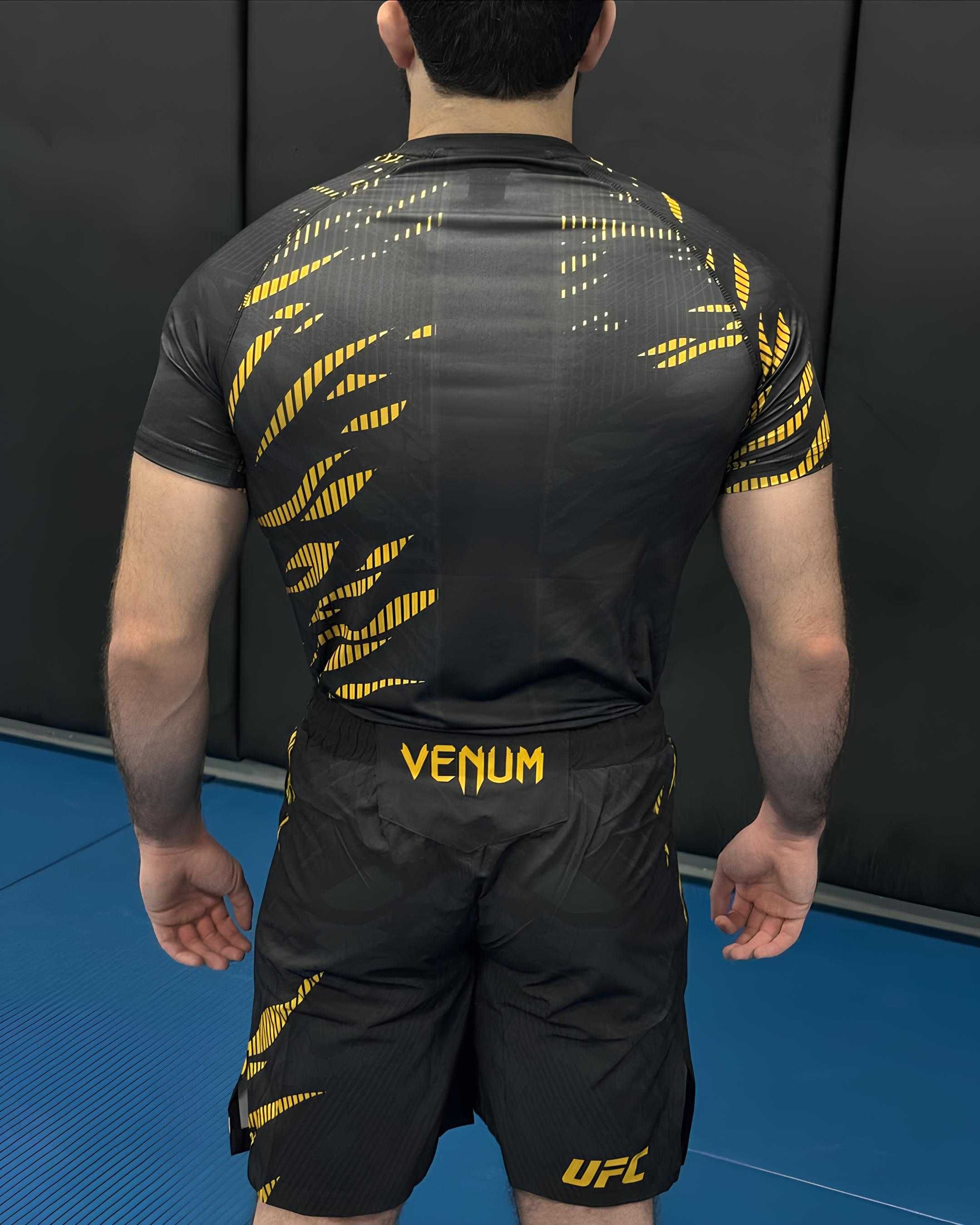 Комплект Venum UFC Рашгард + Шорти