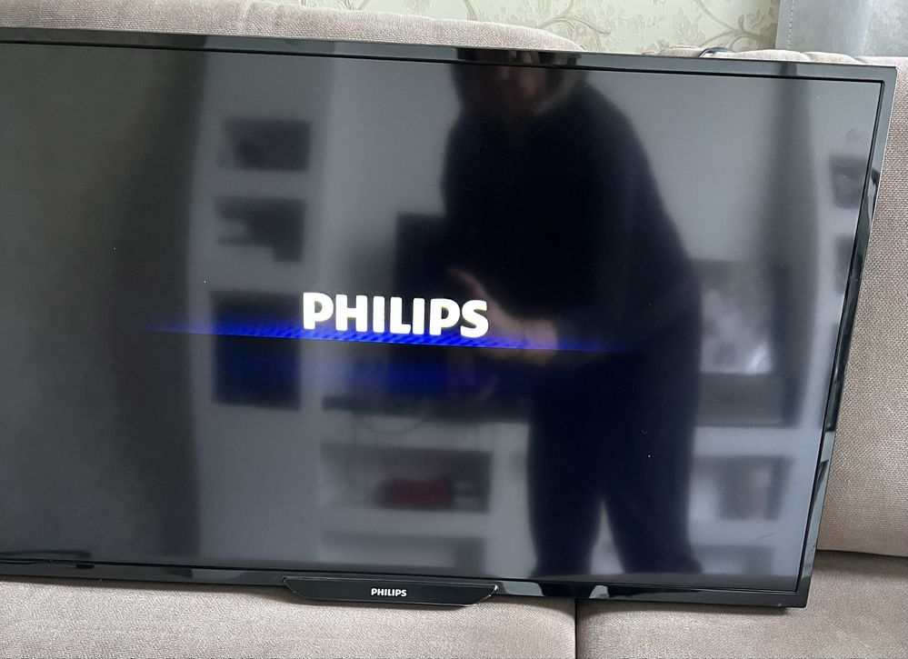 Рідкокристалічний 32  телевізор Philips