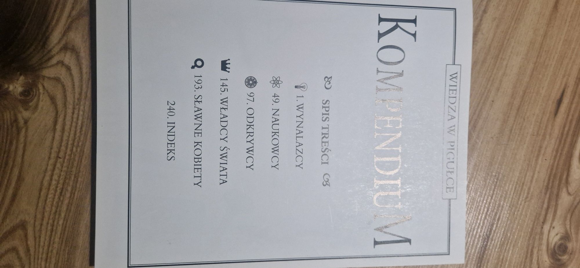 Książka Word history encyklopedia plus  kompendium wiedzy w pigułce gr