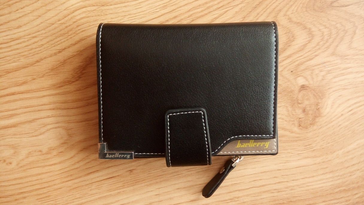 Nowy skórzany portfel męski, bardzo pojemny!! Polecam