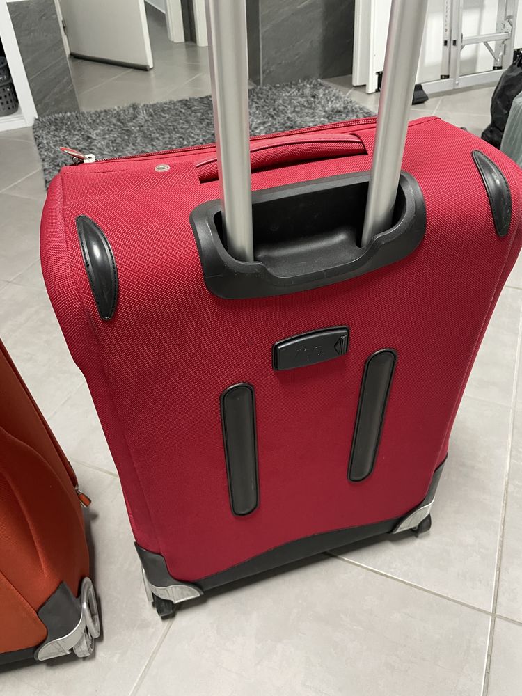 Vendo Trolley de viagem em conjunto ou separado