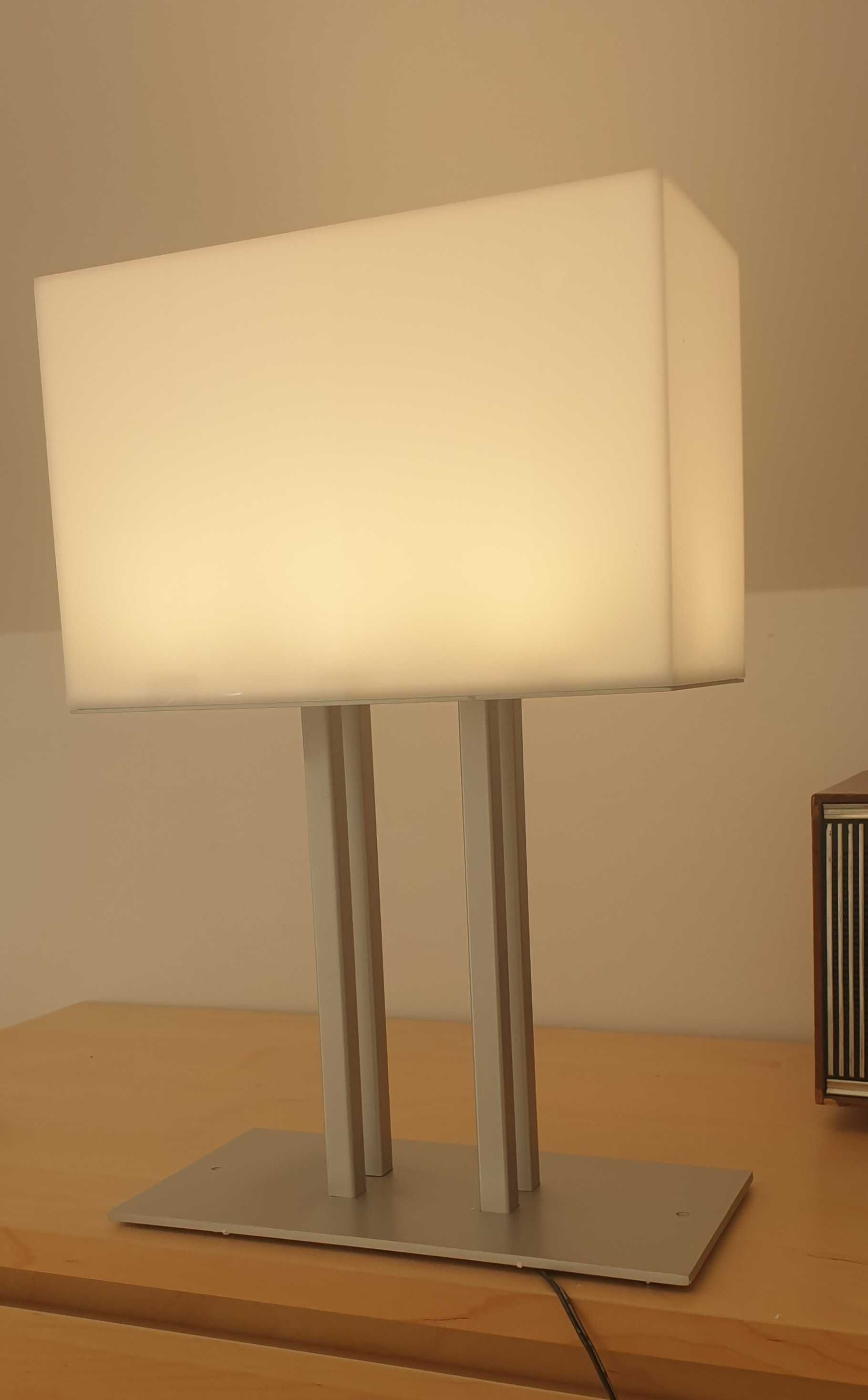 Lampka lampa nocna hotelowa LED PCV aluminium szt. 28