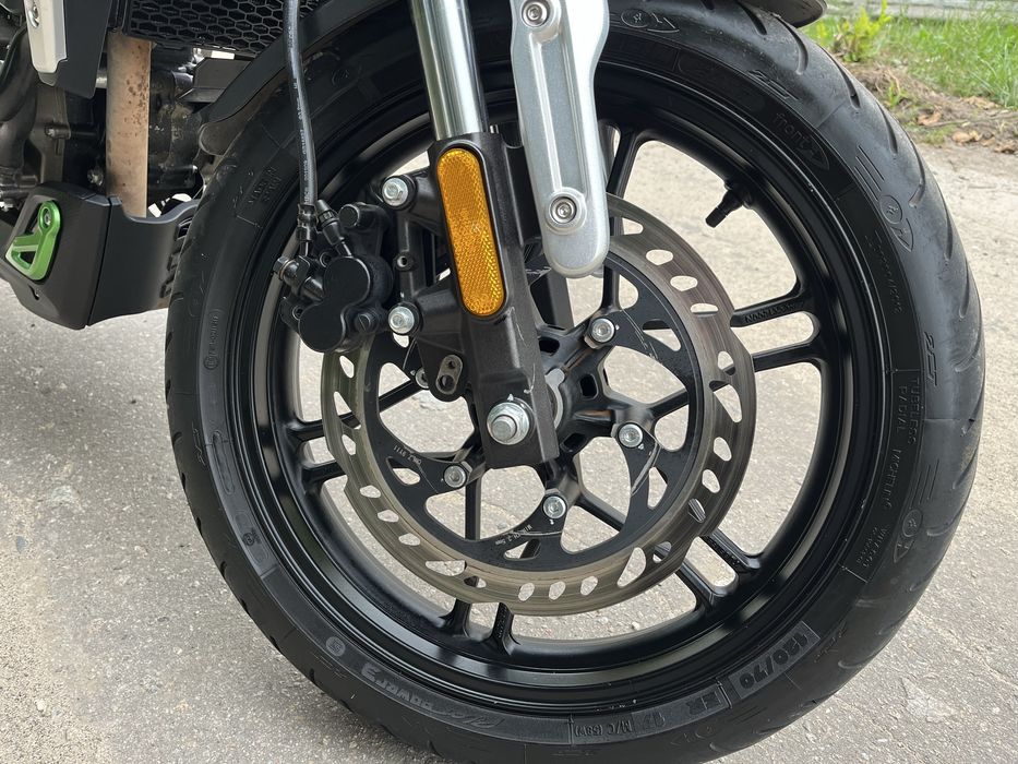 Продам Voge 300 ac