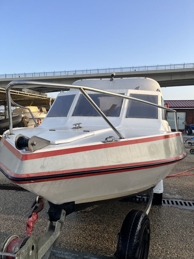 Barco Caher 500cp 70hp yamaha