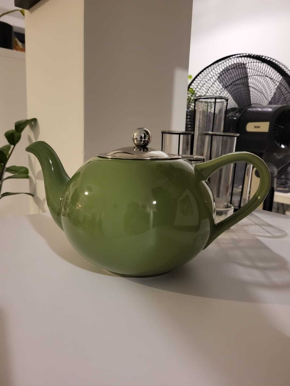 Czajnik ceramiczny z zaparzaczem o pojemności 1 litra