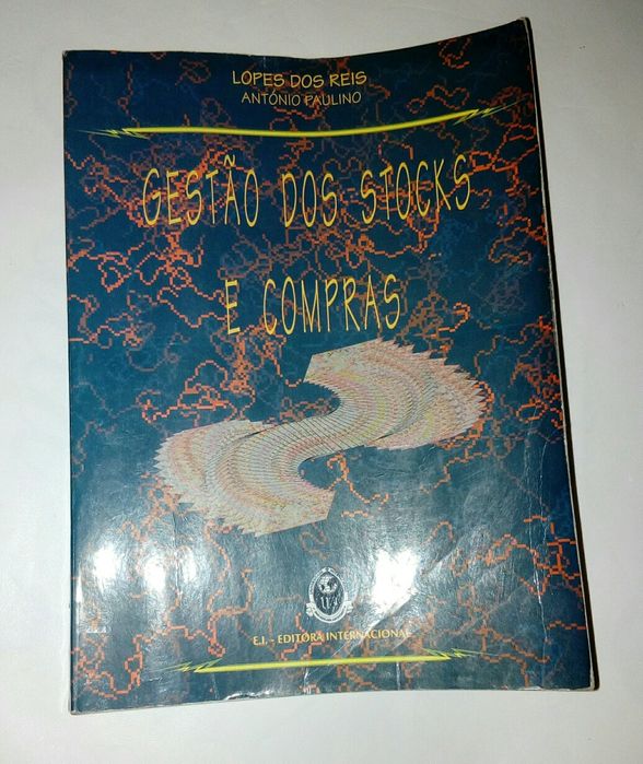 Lote de livros técnicos da área de economia, contabilidade, matemática