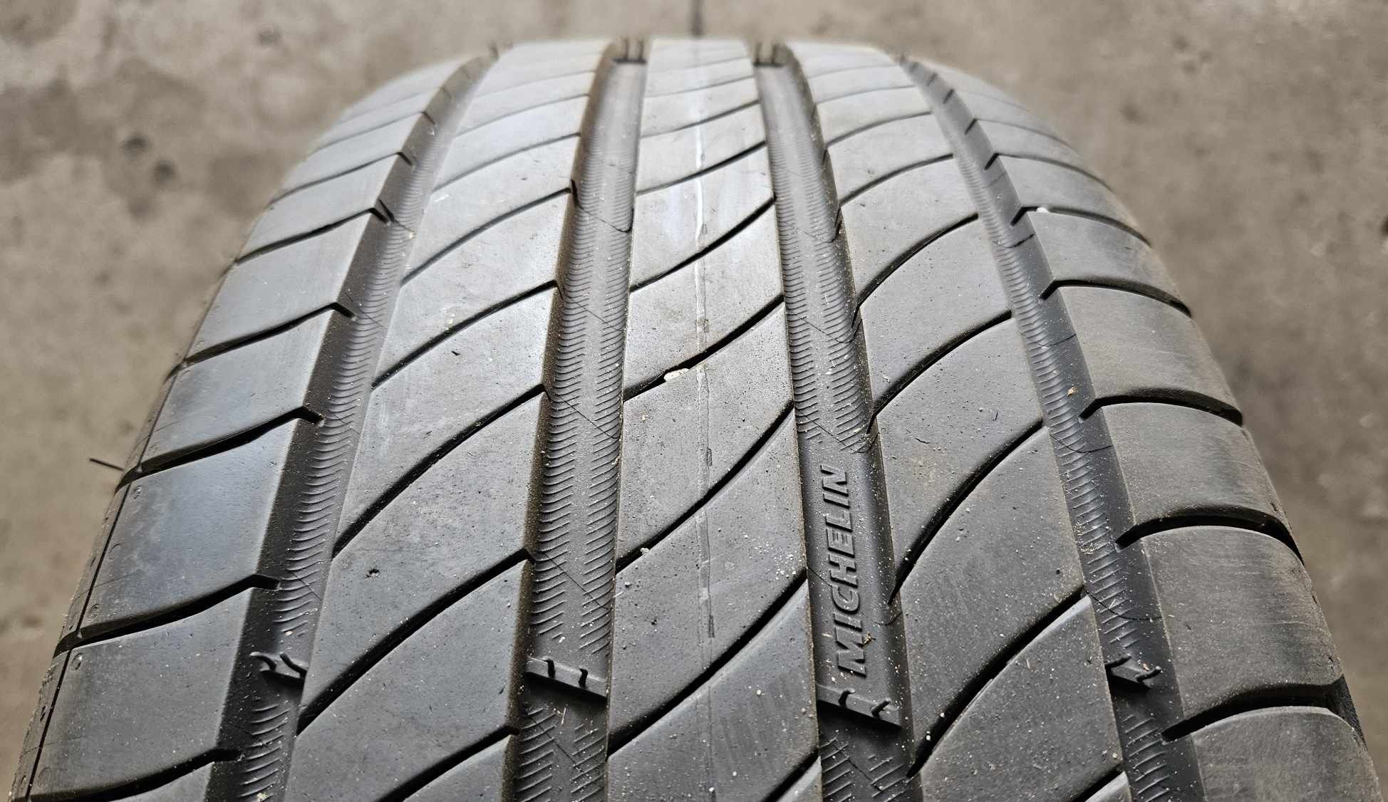 4x 205/55R17 91V Michelin Primacy 4 S1 / 2x 6,5mm + 2x 6mm